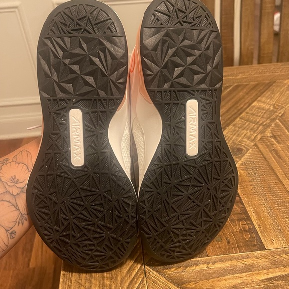 Nike Air Max Bella TR 4 - Picture 5 of 8